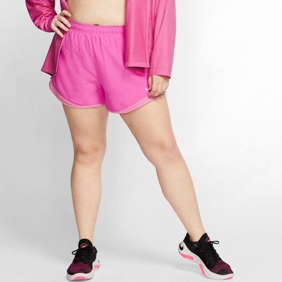 nike plus size tempo shorts